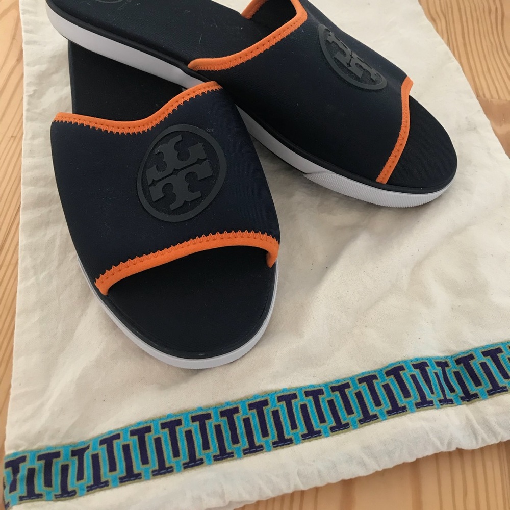 RARE TORY BURCH SLIPPERS